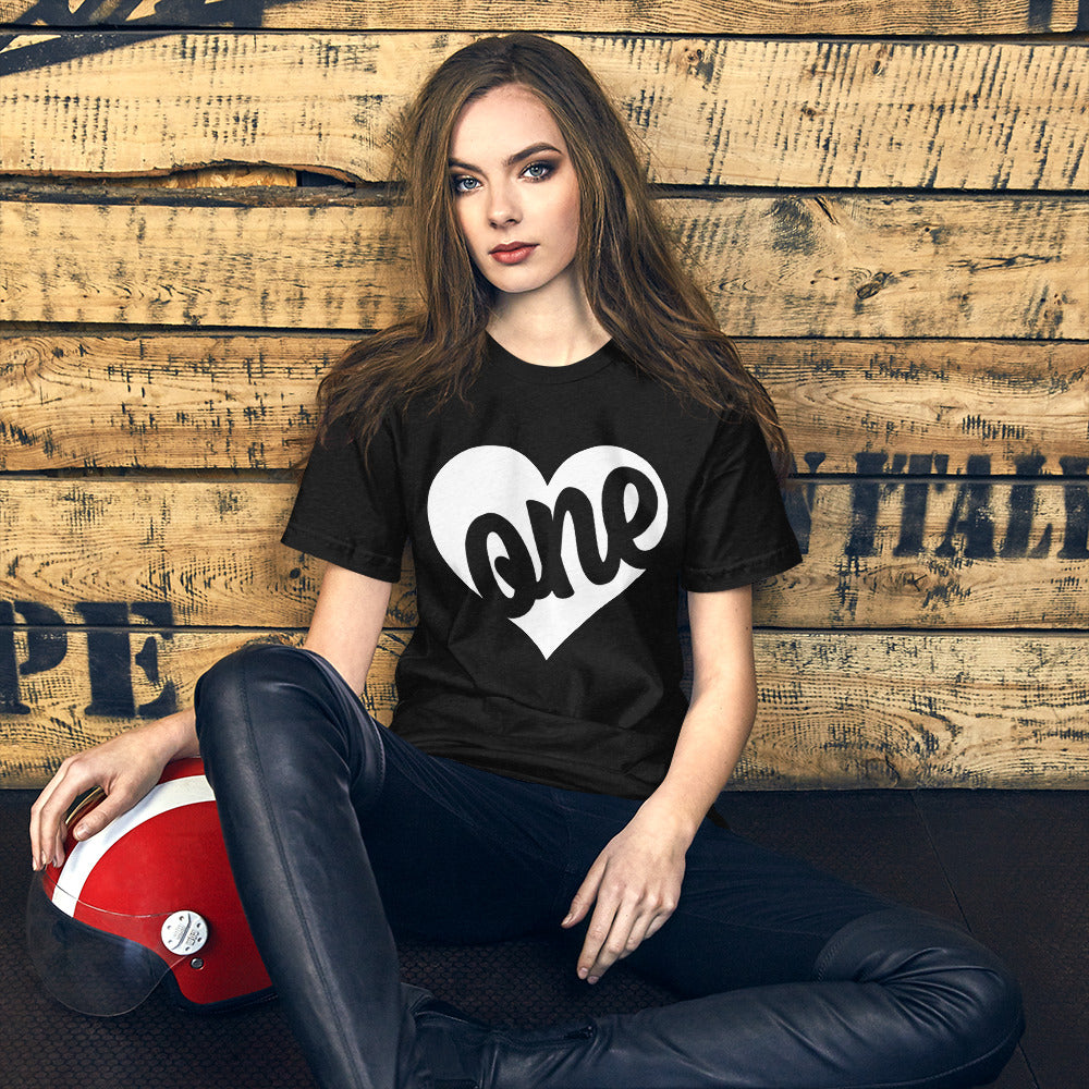 ONE LOVE Unisex t-shirt