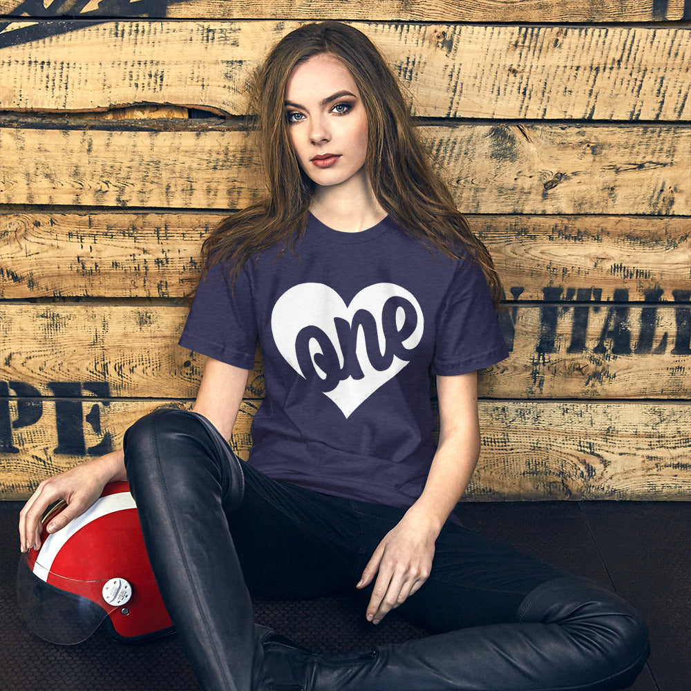 ONE LOVE Unisex t-shirt